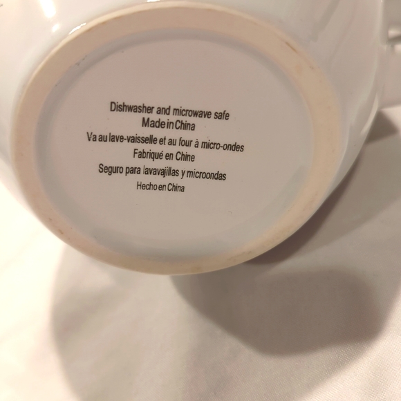 Wake Up Rounded Mug - Picture 4 of 4